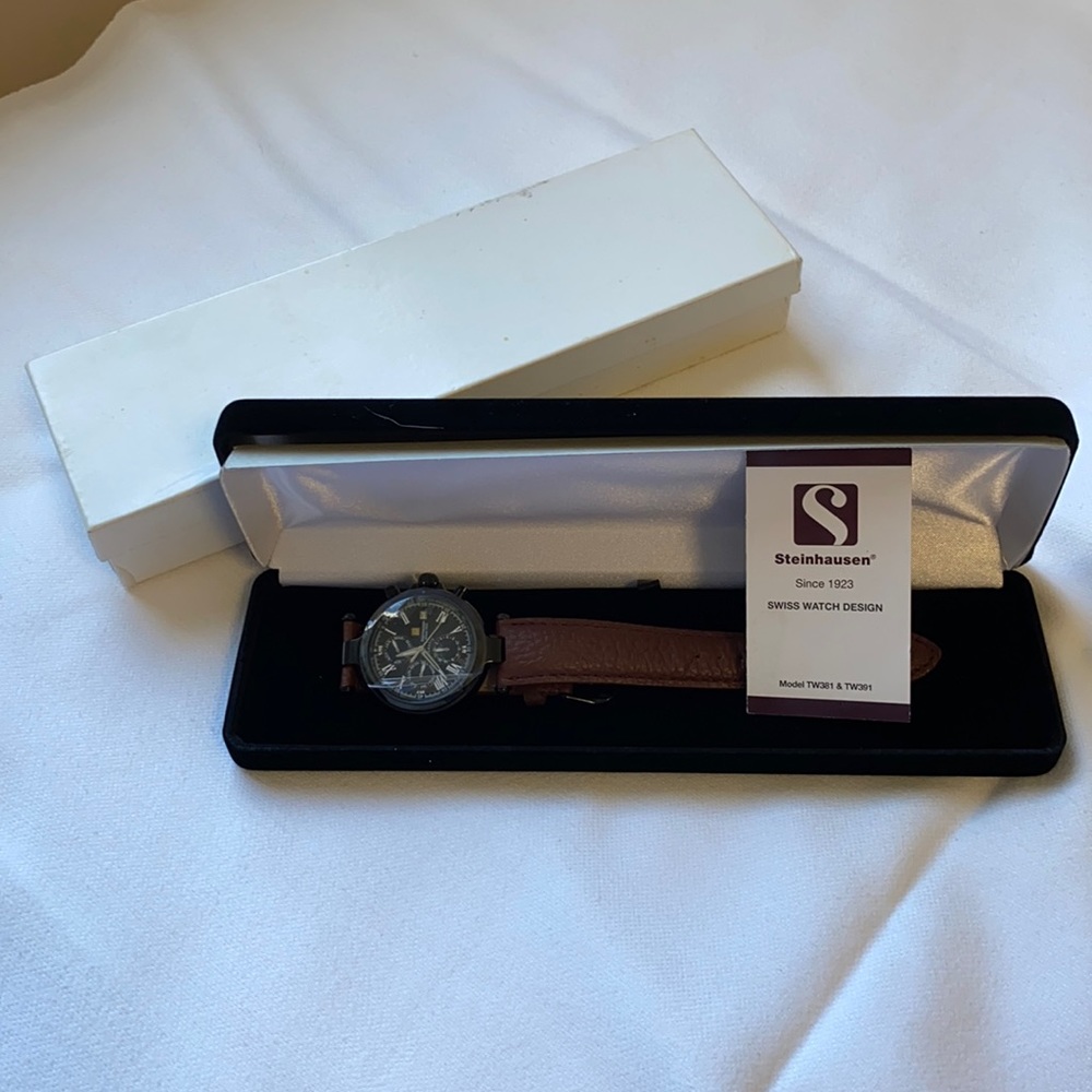 Steinhausen Classic Automatic Calendar Watch, leather band.  Never worn.